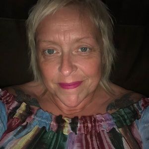 Meet your Posher, Wendy